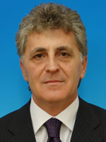 Ministrul Apararii Nationale Mircea Dusa